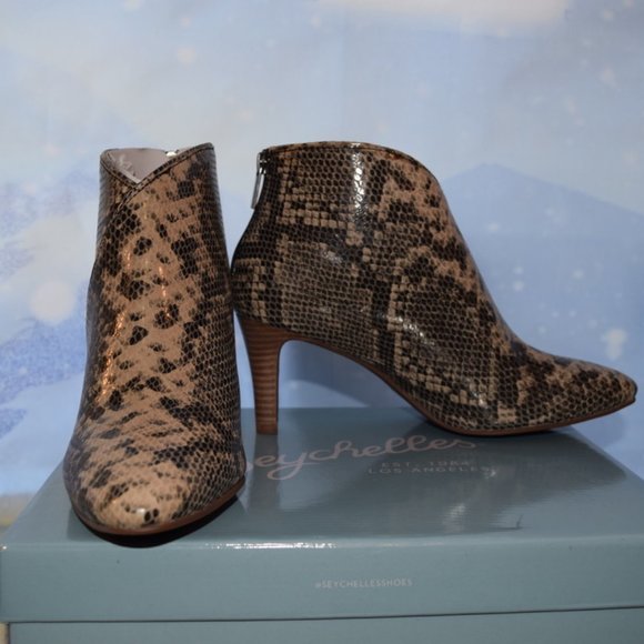 Seychelles Python-Embossed  Leather Bootie 8 - Picture 11 of 13